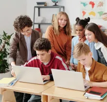 Students learning together
